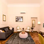 NEW Florence palazzo,3 Bedrooms,Private Terrace,Wifi
